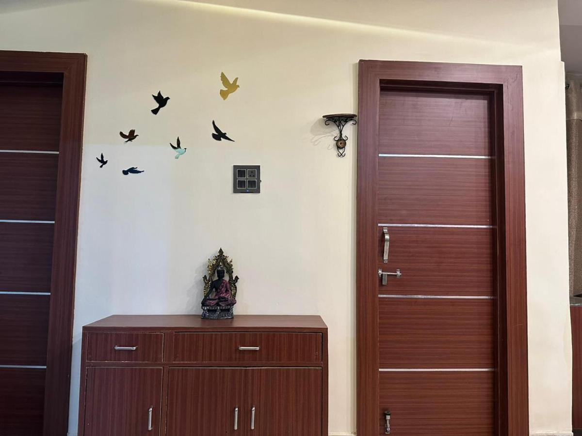 Sunrays - Unique 3Bhk In The Heart Of The City Gwalior Ngoại thất bức ảnh